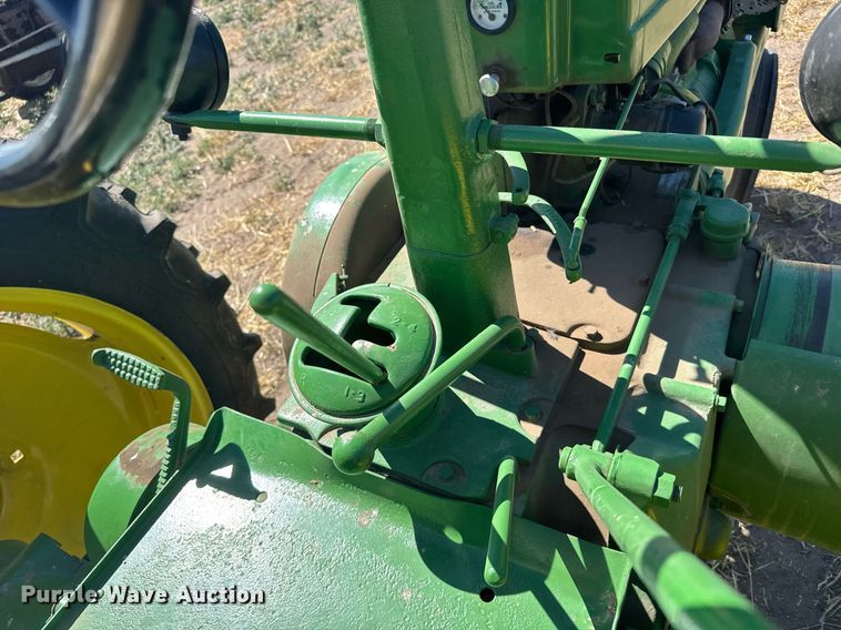 image for item EG6469 1949 John Deere A tractor