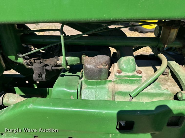 image for item EG6469 1949 John Deere A tractor