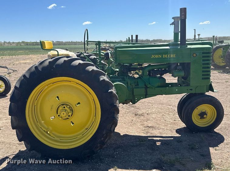 image for item EG6470 1947 John Deere G tractor