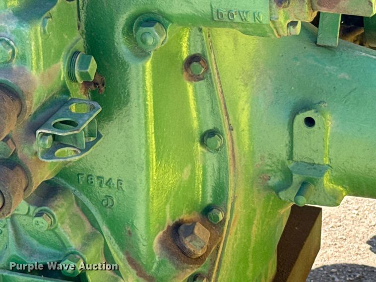 image for item EG6470 1947 John Deere G tractor