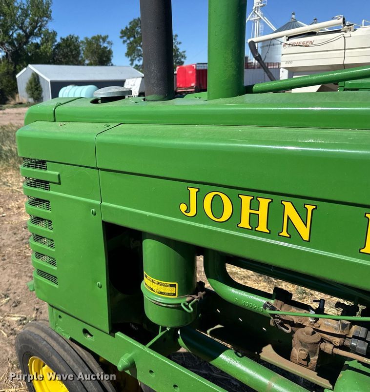 image for item EG6471 1941 John Deere B tractor
