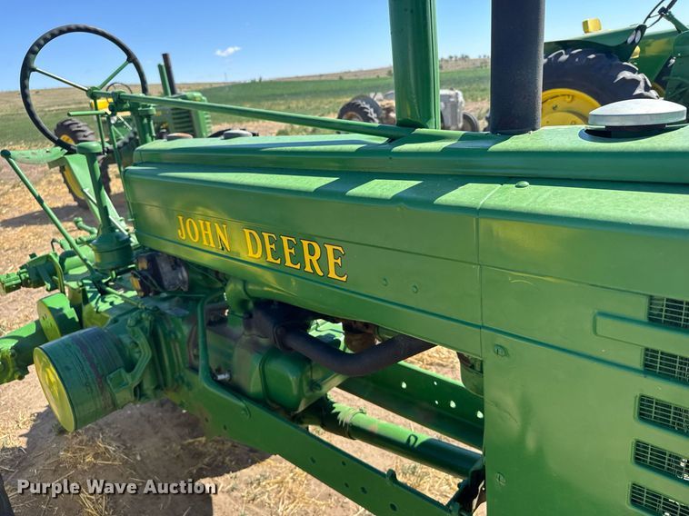 image for item EG6471 1941 John Deere B tractor