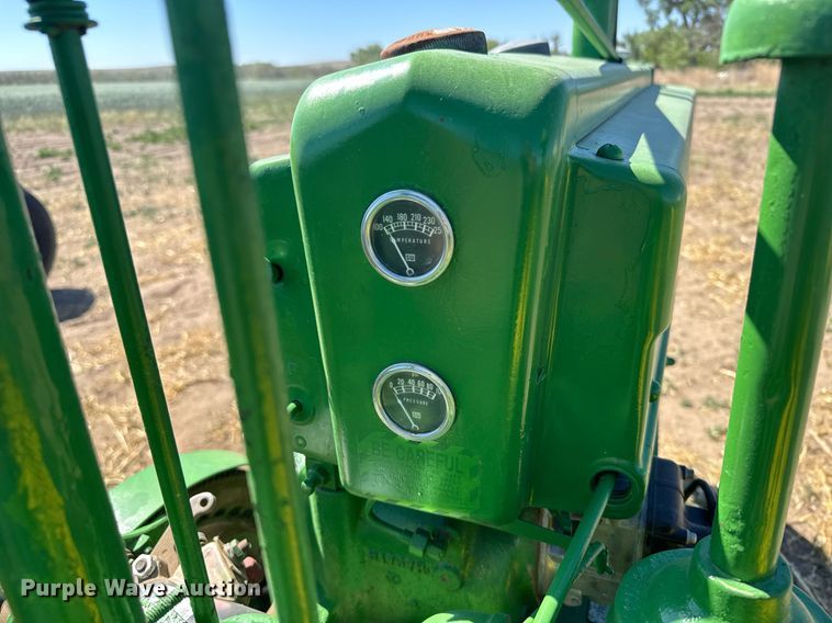 image for item EG6471 1941 John Deere B tractor