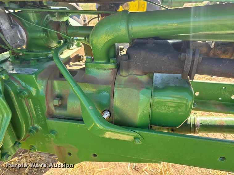 image for item EG6471 1941 John Deere B tractor