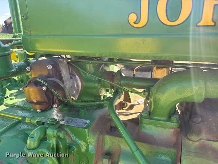 image for item EG6471 1941 John Deere B tractor