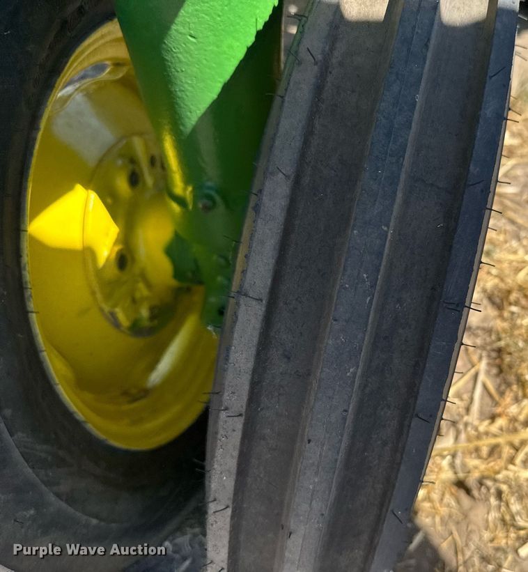 image for item EG6471 1941 John Deere B tractor