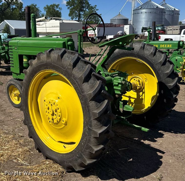 image for item EG6472 1946 John Deere A tractor