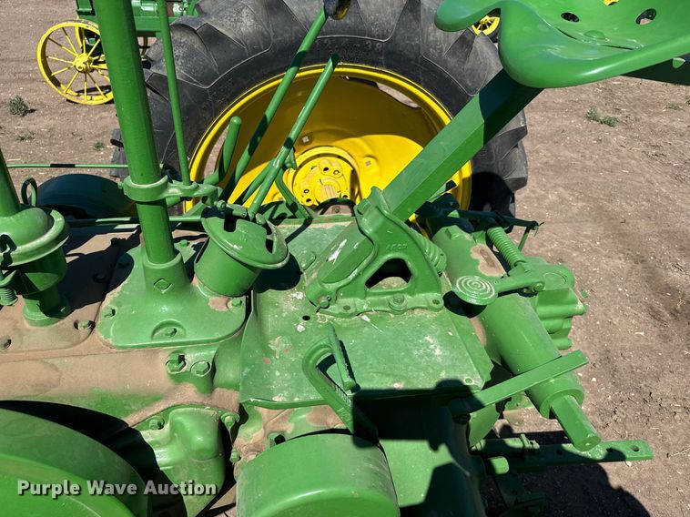 image for item EG6472 1946 John Deere A tractor