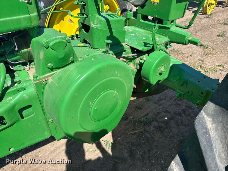 image for item EG6473 1950 John Deere B tractor