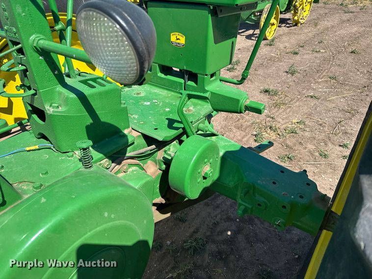 image for item EG6473 1950 John Deere B tractor