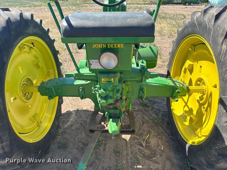 image for item EG6473 1950 John Deere B tractor