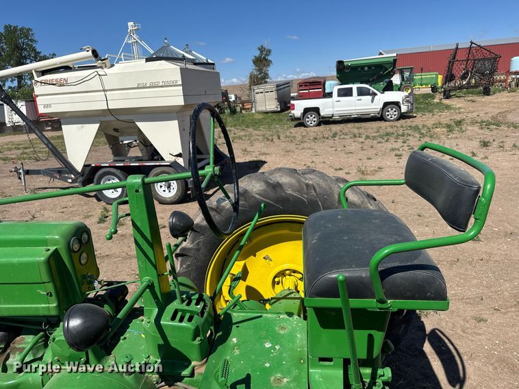 image for item EG6473 1950 John Deere B tractor