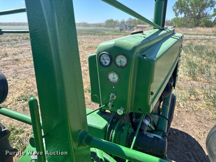 image for item EG6473 1950 John Deere B tractor