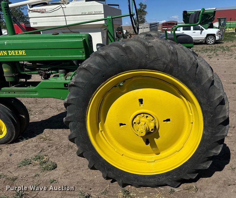 image for item EG6473 1950 John Deere B tractor