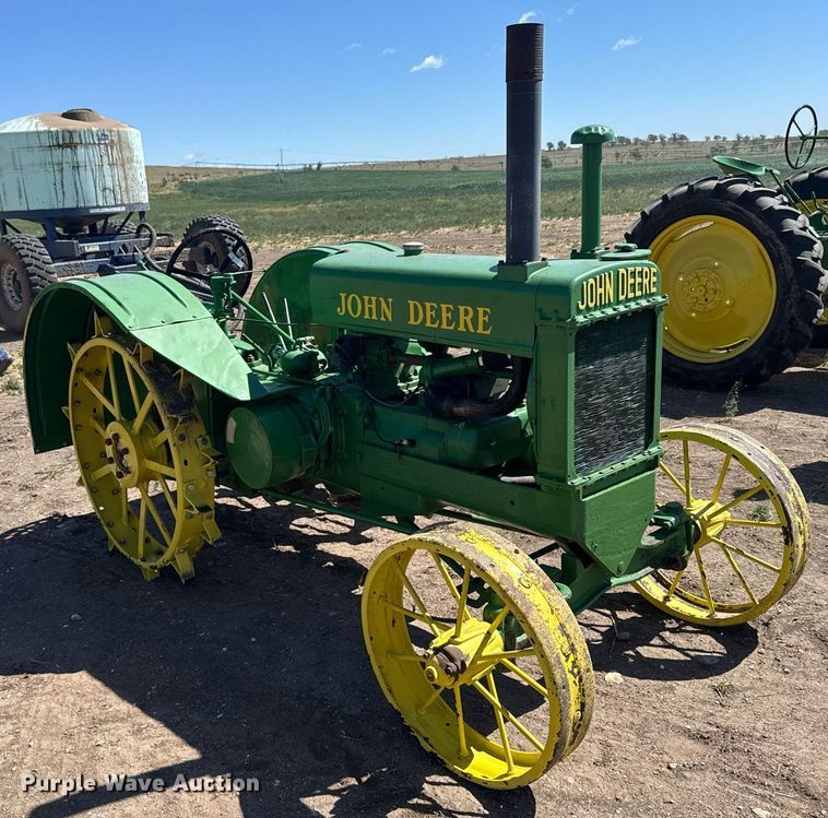 image for item EG6474 1935 John Deere AR tractor