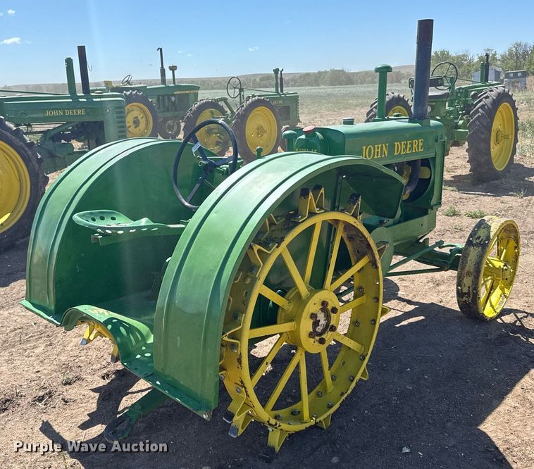 image for item EG6474 1935 John Deere AR tractor