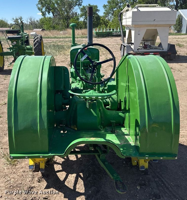 image for item EG6474 1935 John Deere AR tractor