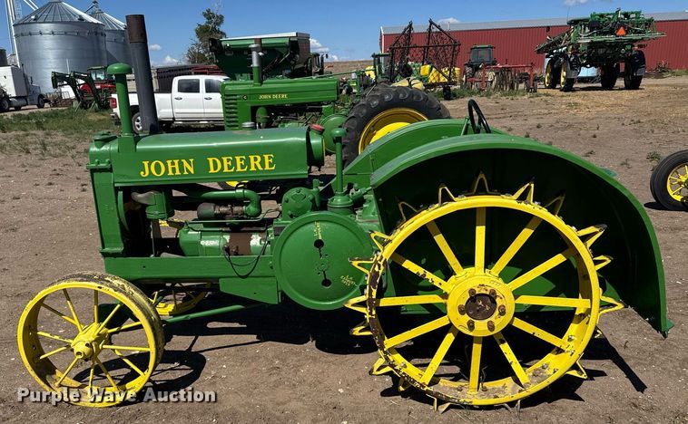 image for item EG6474 1935 John Deere AR tractor