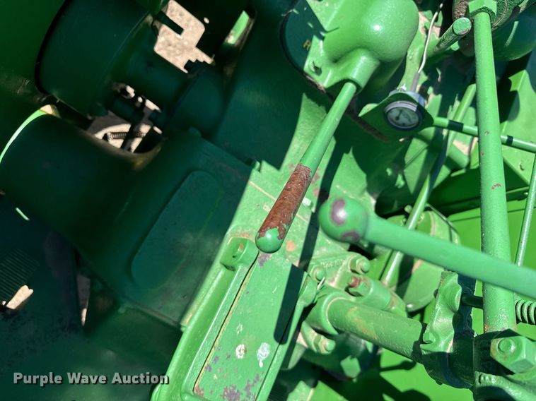 image for item EG6474 1935 John Deere AR tractor