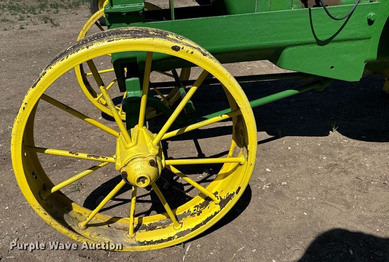 image for item EG6474 1935 John Deere AR tractor