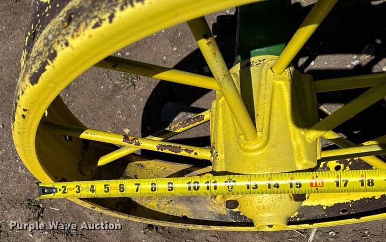 image for item EG6474 1935 John Deere AR tractor