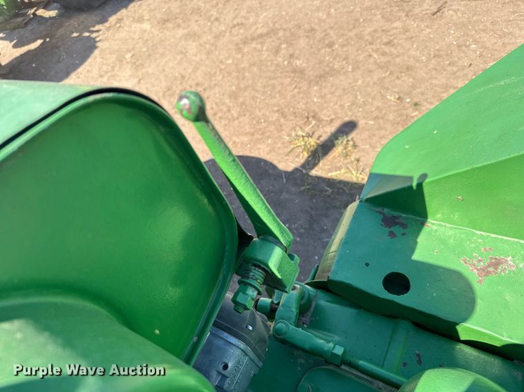 image for item EG6475 1937 John Deere AR tractor