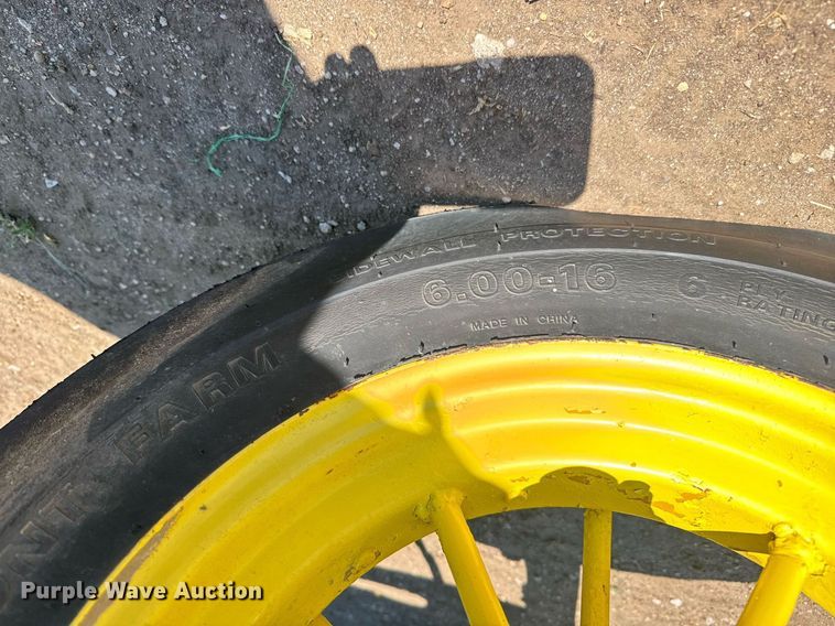 image for item EG6475 1937 John Deere AR tractor