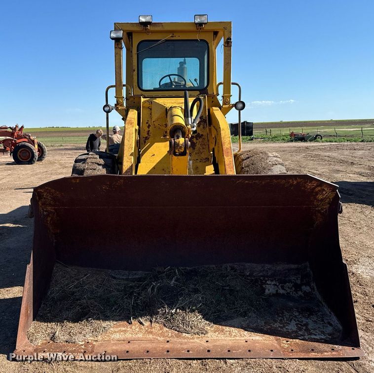 image for item EG6479 International Harvester H65C wheel loader