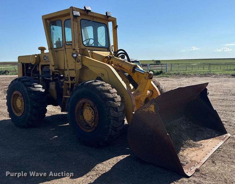 image for item EG6479 International Harvester H65C wheel loader