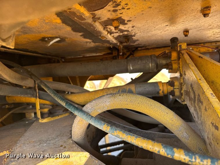 image for item EG6479 International Harvester H65C wheel loader