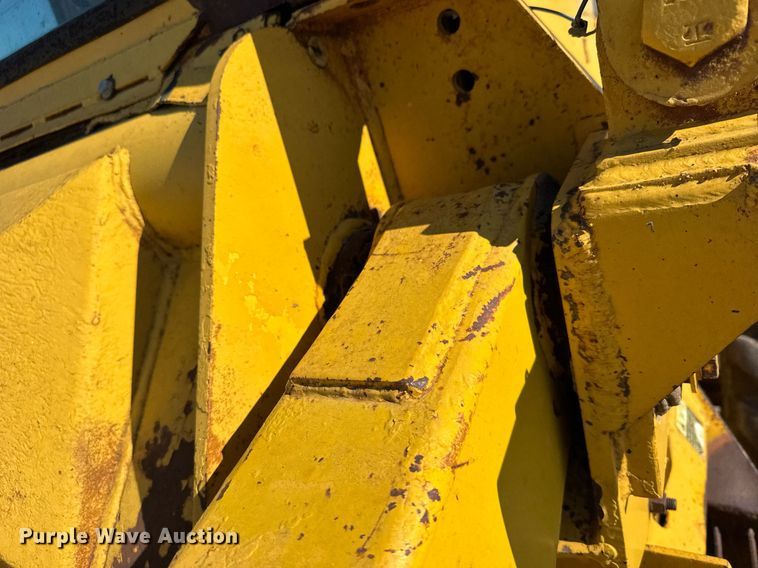 image for item EG6479 International Harvester H65C wheel loader