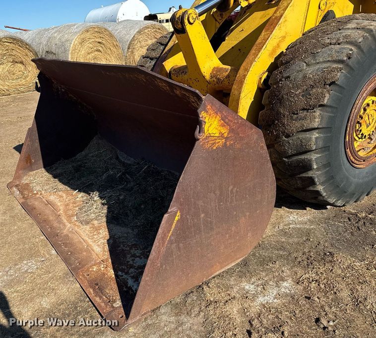 image for item EG6479 International Harvester H65C wheel loader