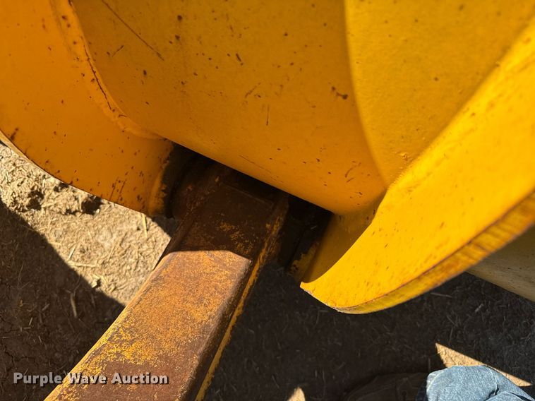 image for item EG6479 International Harvester H65C wheel loader