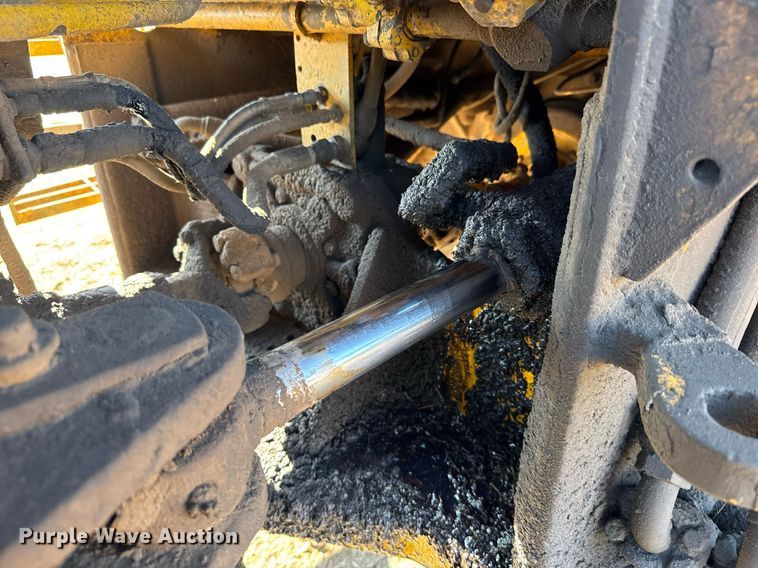 image for item EG6479 International Harvester H65C wheel loader