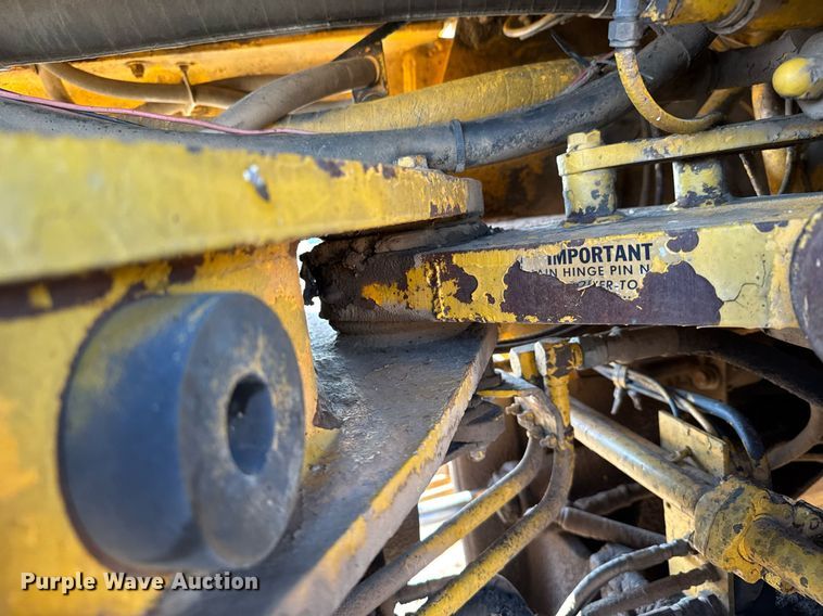 image for item EG6479 International Harvester H65C wheel loader