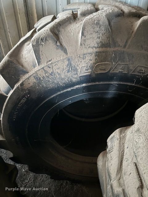 image for item EG6479 International Harvester H65C wheel loader