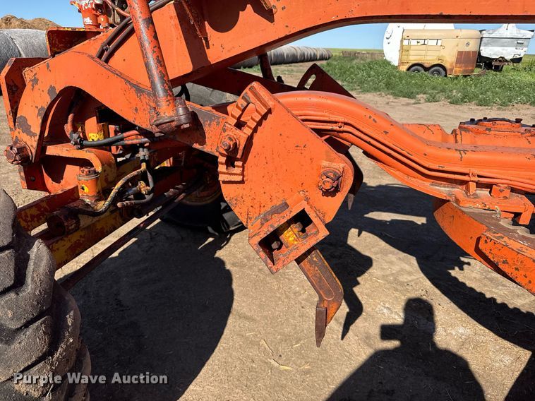 image for item EG6480 1963 Galion 104G motor grader