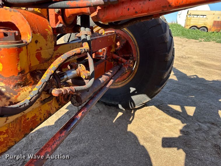 image for item EG6480 1963 Galion 104G motor grader