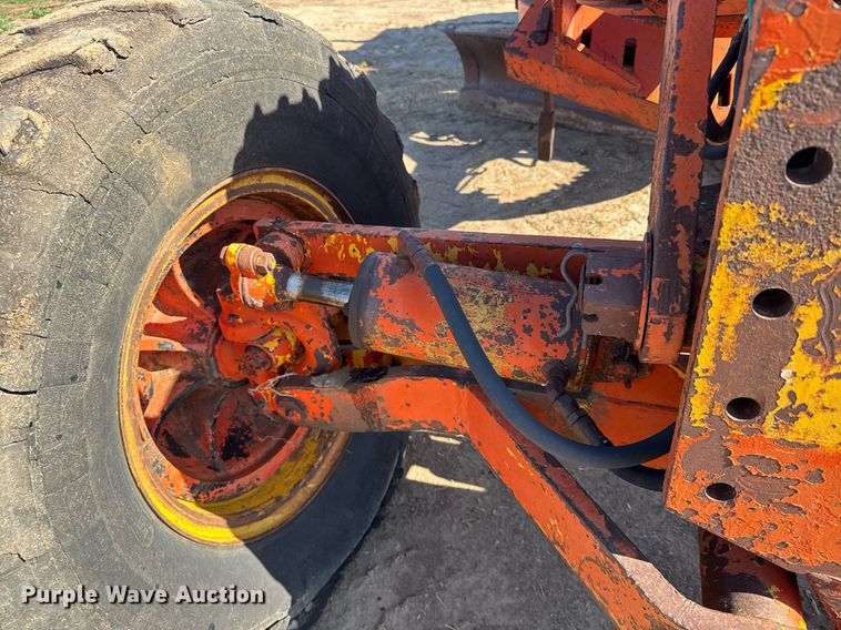 image for item EG6480 1963 Galion 104G motor grader