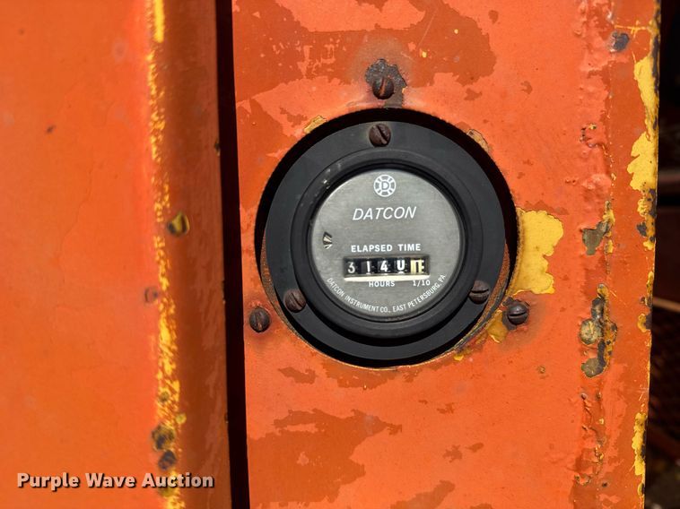 image for item EG6480 1963 Galion 104G motor grader