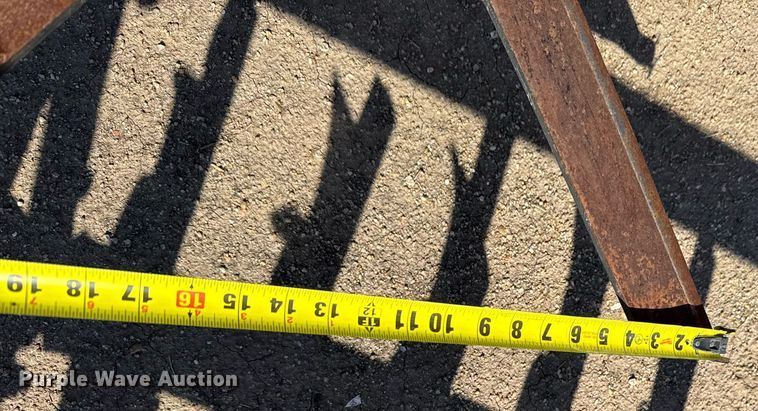 image for item EG6481 Sunflower 3060-42 Fallow-King sweep plow