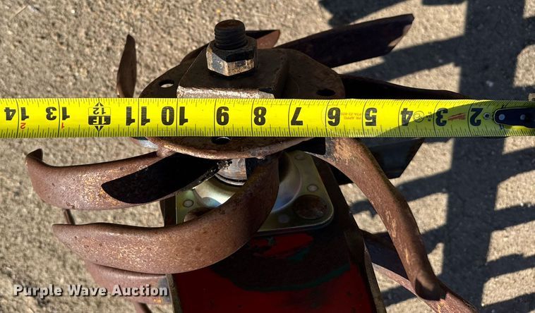 image for item EG6481 Sunflower 3060-42 Fallow-King sweep plow