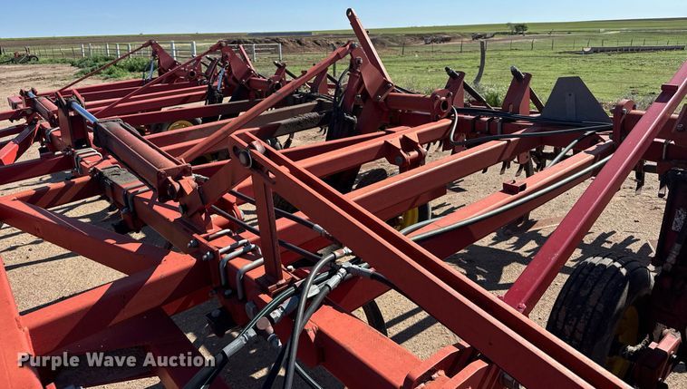 image for item EG6481 Sunflower 3060-42 Fallow-King sweep plow