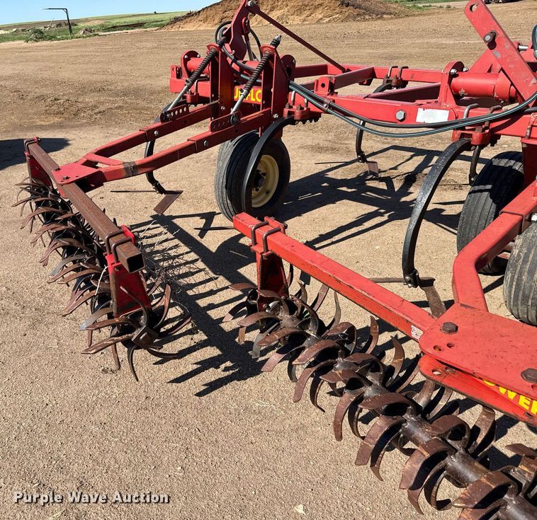 image for item EG6481 Sunflower 3060-42 Fallow-King sweep plow