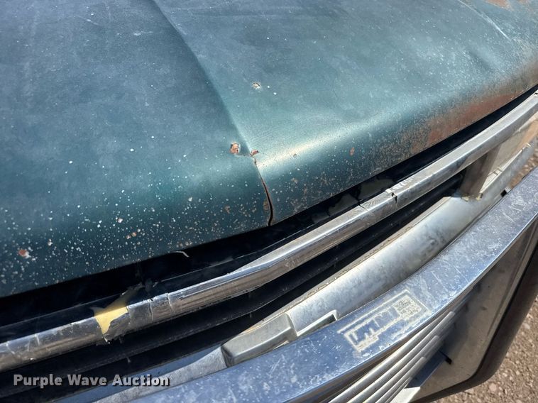 image for item EG6488 1998 Chevrolet GMT-400 Ext. Cab pickup truck