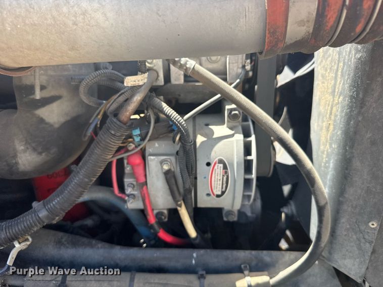 image for item EG6490 2009 Kenworth T370 truck cab and chassis