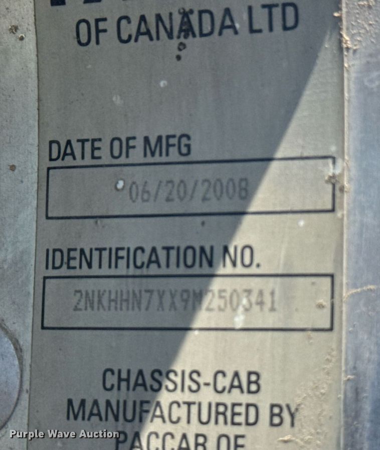 image for item EG6490 2009 Kenworth T370 truck cab and chassis