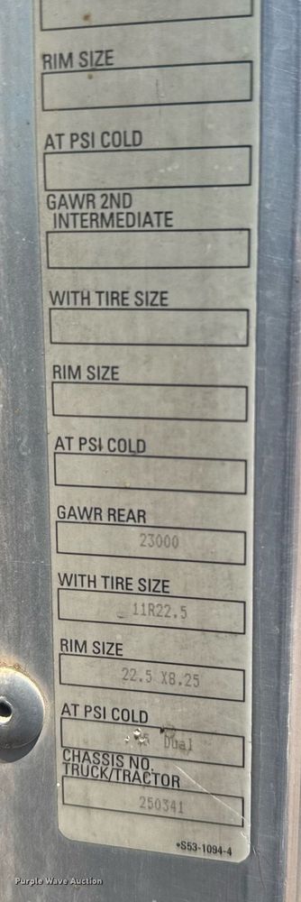 image for item EG6490 2009 Kenworth T370 truck cab and chassis