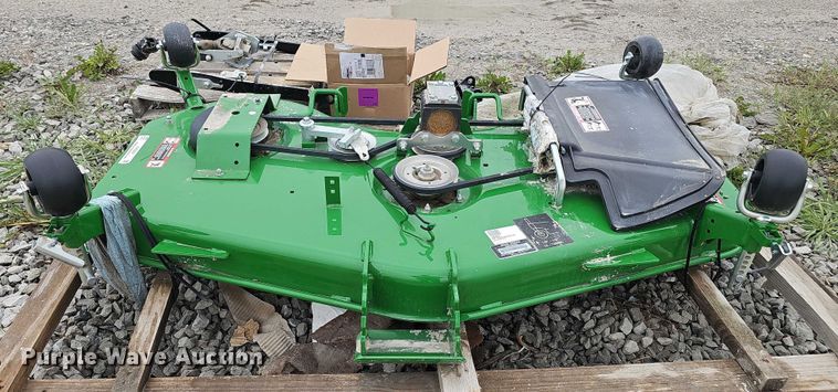 image for item EH8982 2021 John Deere AutoConnect 60D mower deck