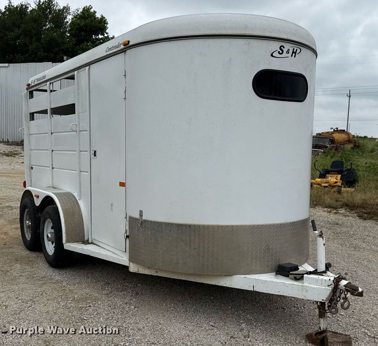 image for item EJ3835 2015 S & H SHH0832-14 livestock trailer